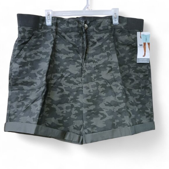 Lee Riders Womens Plus Comfort Waist Camouflage  Midrise Utility Shorts Size 20W - Picture 7 of 14
